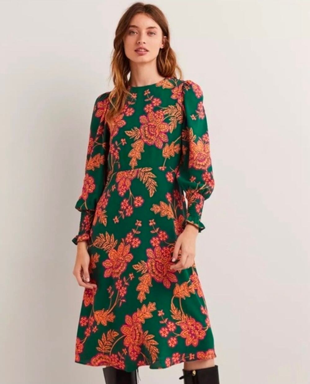 Boden Smocked Cuff Midi long sleeve Dress in Hunter Green Floral size 14